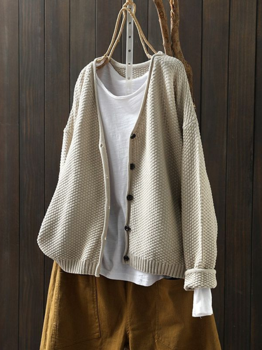 Corveth | Women's Relaxed Fit Knit Cardigan - Red - Image 2