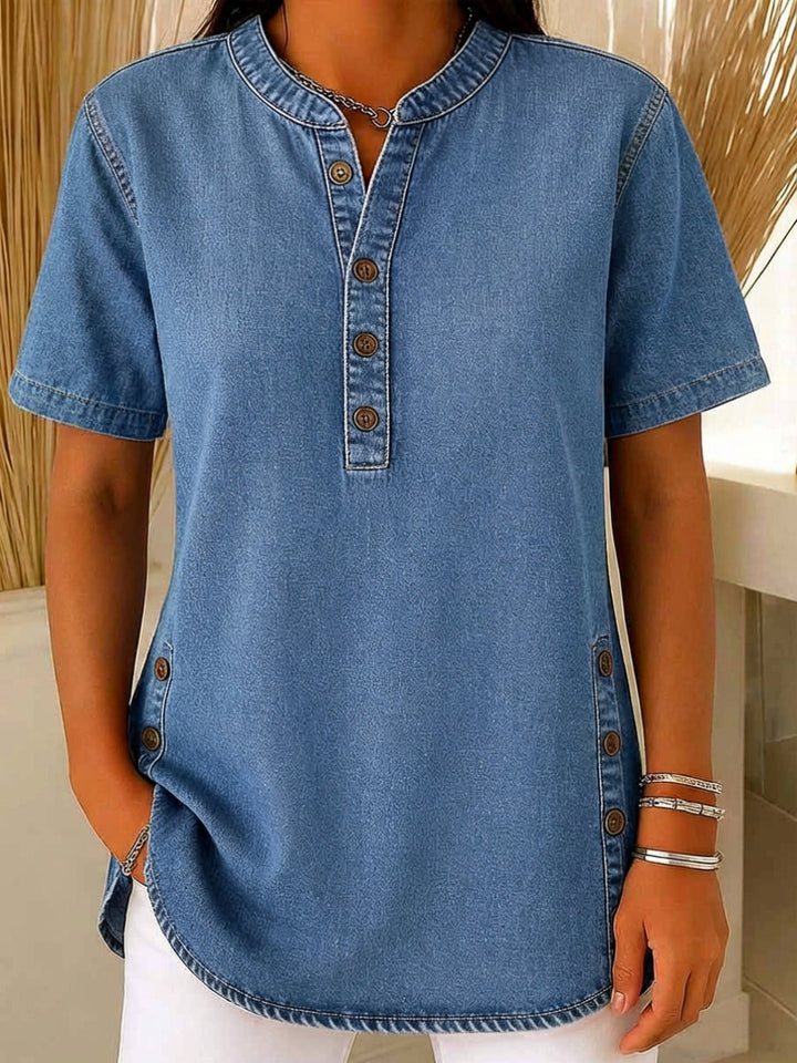 Falvhild | Dame Kortærmet Jeansbluse med Knapper - Image 1