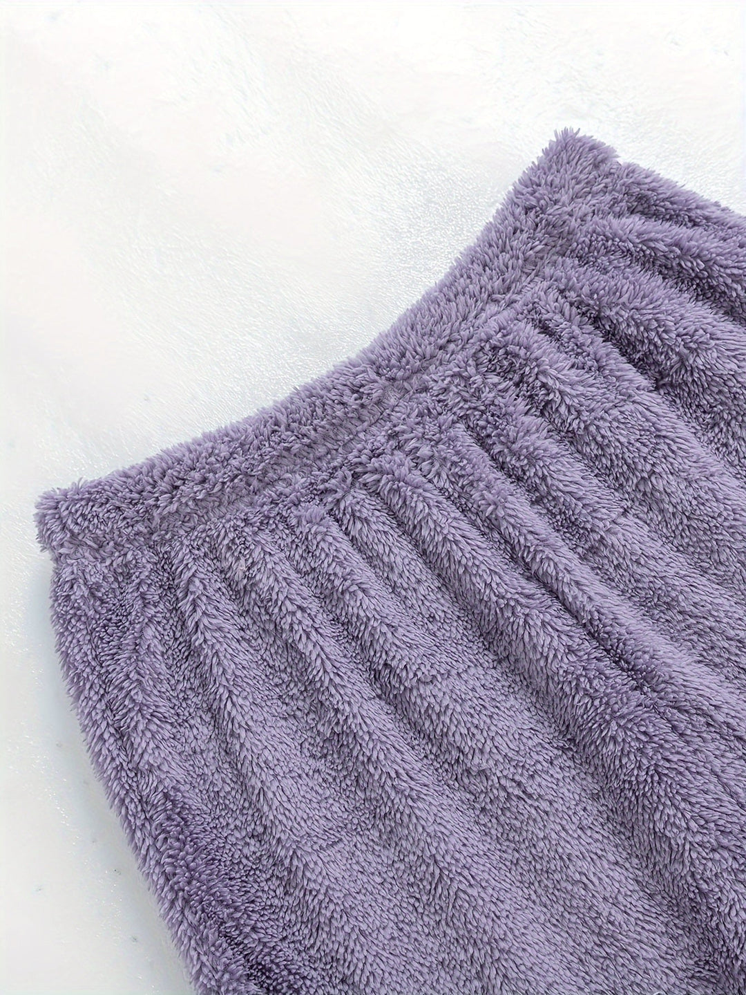 Golveen | Dame Loungeset Brede Bukser V-hals - Lilac - Image 6