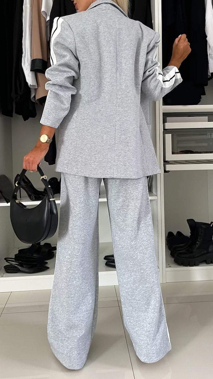 Halvdis | Dame Blazer Sæt med Joggingstriber - Light Grey - Image 4