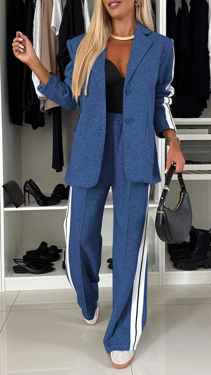 Halvdis | Dame Blazer Sæt med Joggingstriber - Light Grey - Image 9
