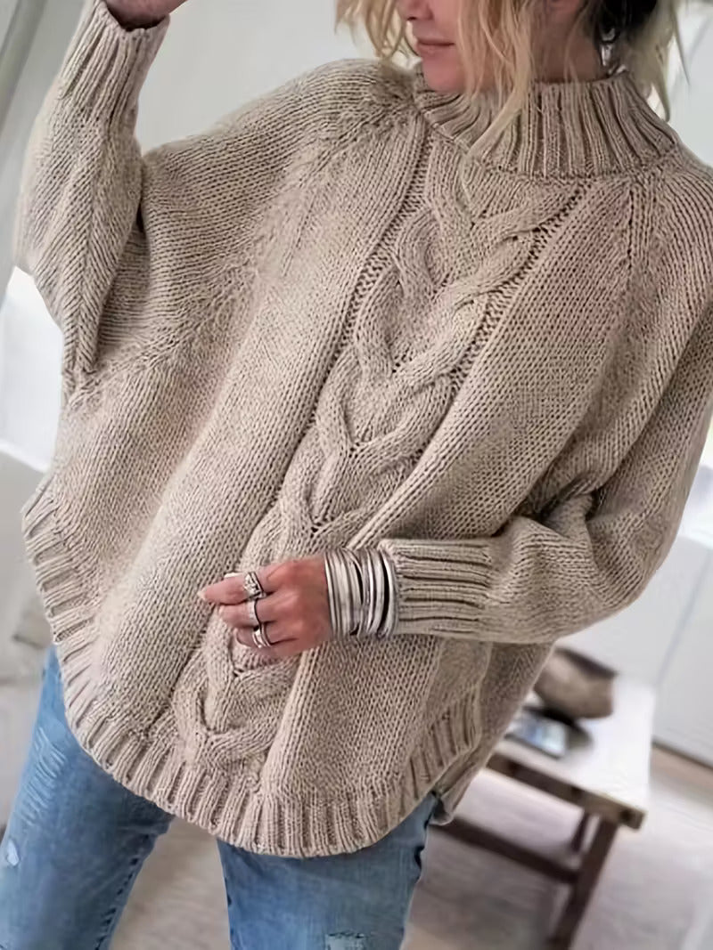 Halvine | Dame Oversized Strik Sweater med Rullekrave - Beige - Image 1