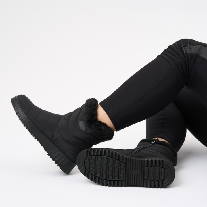 Solveig | Dame Vinterstøvler med Pelsekant - Black - Image 5