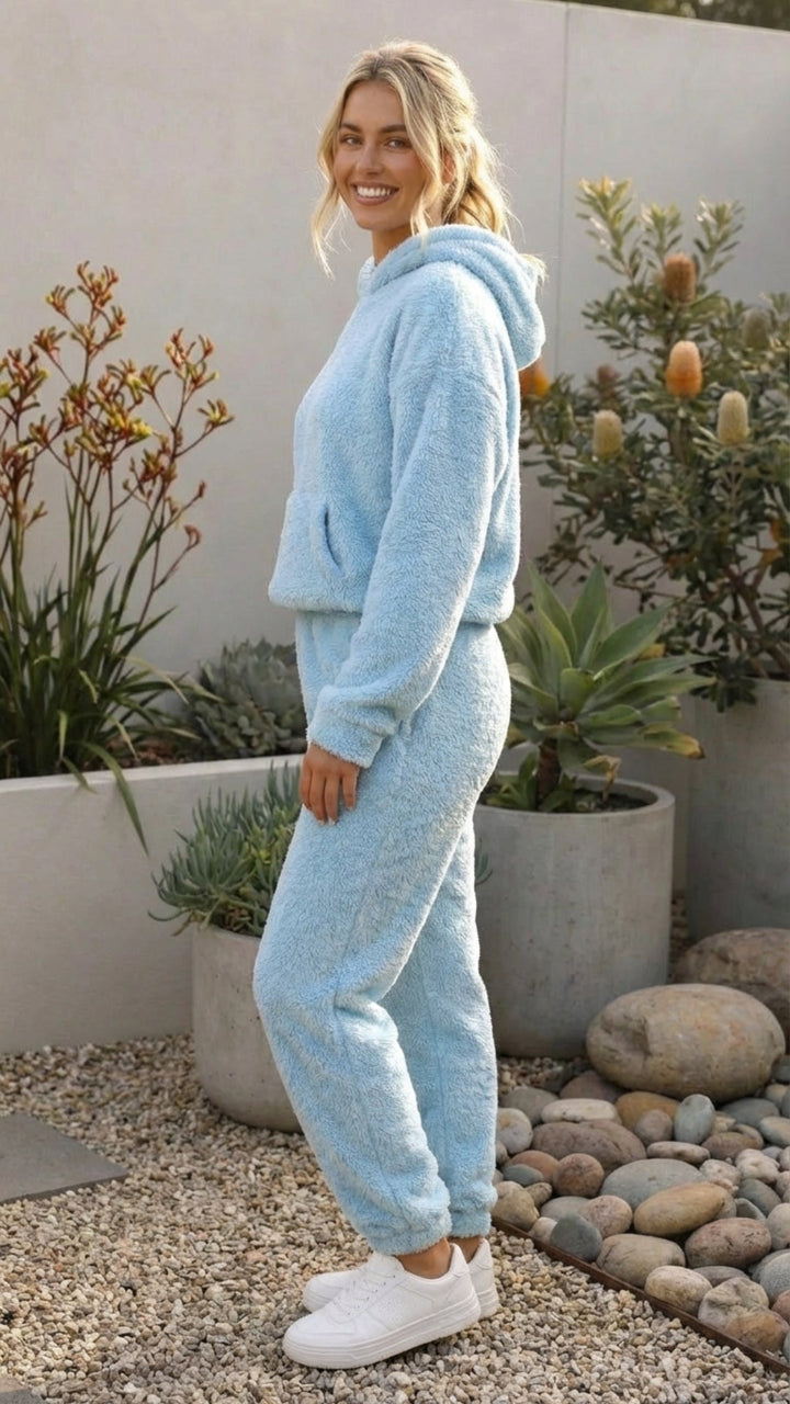 Thelvina | Dame Fleece Loungesæt med Hætte - Cream - Image 10