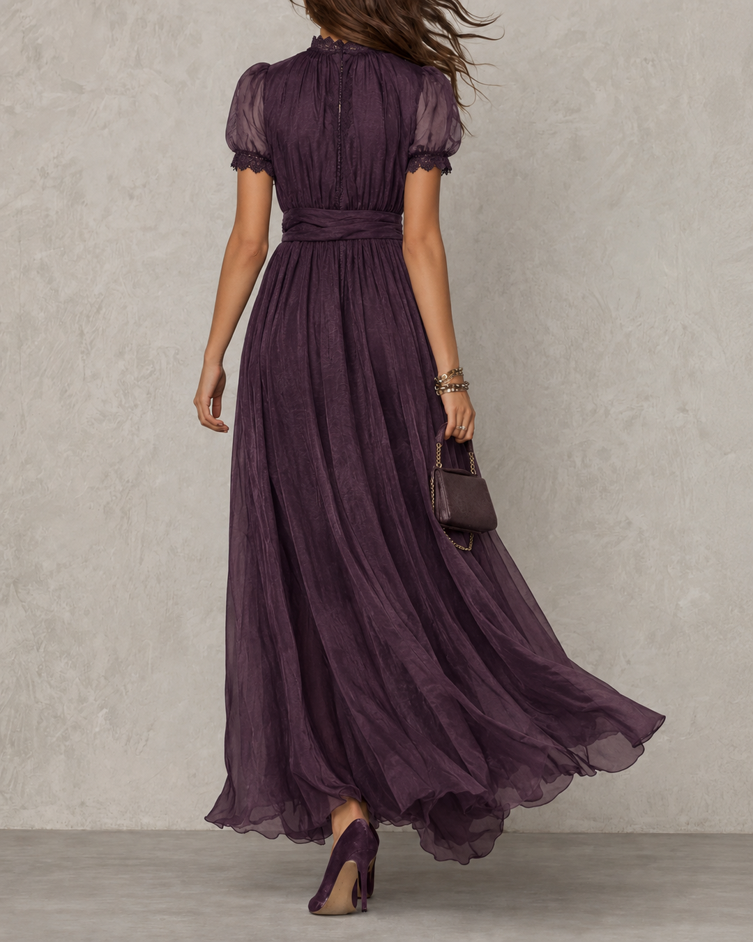 Velindra | Dame Lang Kjole med Blondedetaljer - Plum - Image 3
